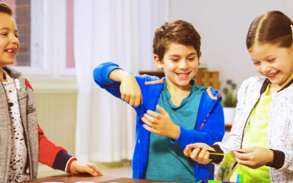 Ravensburger Monster Strong Slime Slap Jeu pour enfants, jeu de fête et de famille pour enfants et adultes, 2 à 4 joueurs, à partir de 5 ans