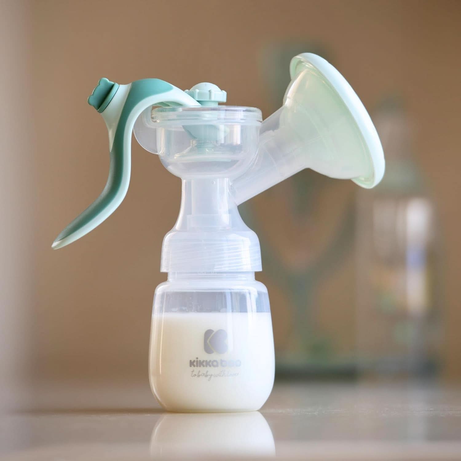 Pompă de sân Kikkaboo ELSIE, manuală cu 2 moduri, putere de aspirație reglabilă, cupă din silicon moale Accesorii Hrana si Alaptare Bebe Naty Shop