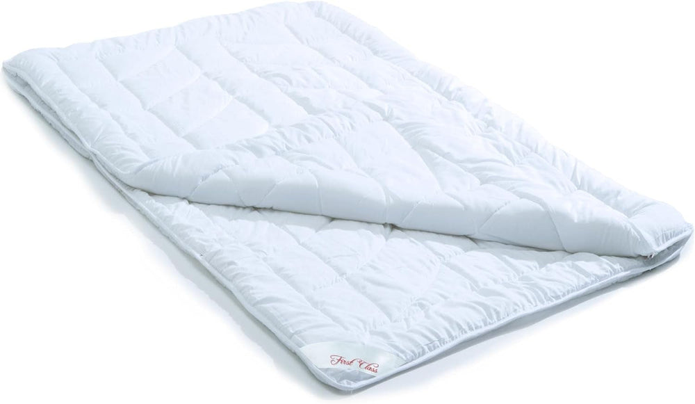 Celinatex Couette d'été légère de première classe 155 x 200 cm Couette d'été ultra légère et respirante Couettes et couettes Naty Shop 135 x 200 cm Microfibre 4 saisons