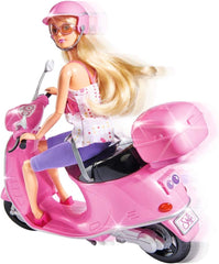 Simba 105730282 - Steffi Love Chic City Scooter, Steffi avec scooter rose avec casque et compartiment pour casque, poupée mannequin, 29 cm, pour enfants à partir de 3 ans