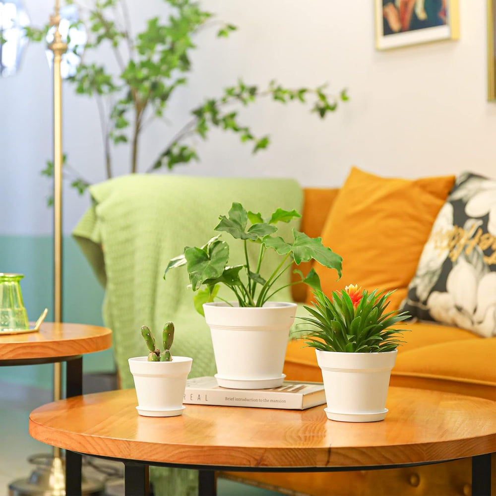 T4U Pot de Fleur en Plastique de 16 cm avec Soucoupe, Ensemble de 6 Pots à Herbes en Plastique avec Plusieurs Trous de Drainage, Pot Rond pour Plantes Succulentes d'intérieur et de Balcon, Cactus, Blanc