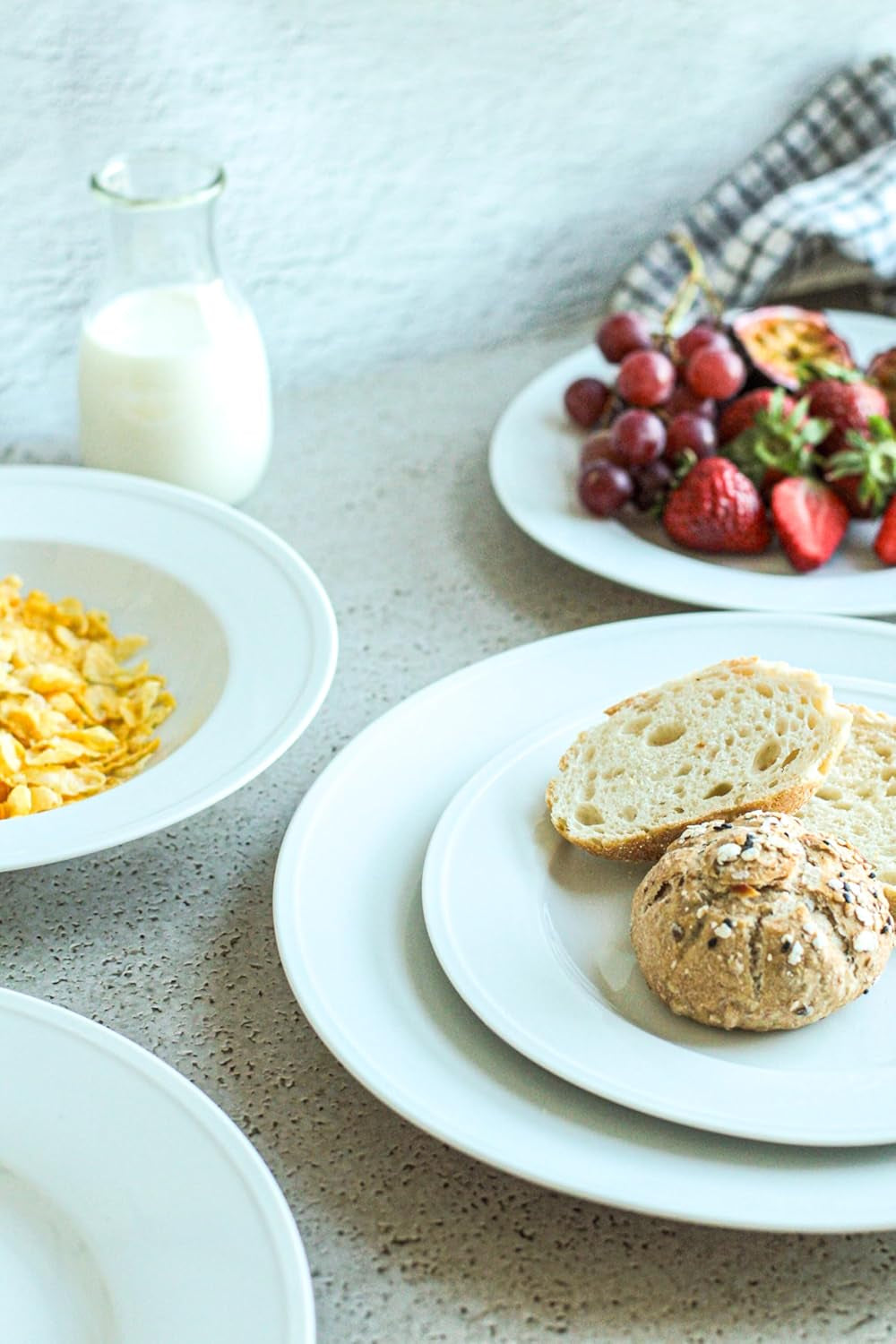 MÄSER Arlona service de table 18 pièces en porcelaine pour 6 personnes, intemporel et élégant, blanc