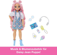 Barbie Dream Besties Puppe und Accessoires, bewegliche Daisy Jean-Modepuppe mit ausziehbaren Moden und welligem, pinkem Haar, 9 Teile zum Thema DJ und Musik, JDD74