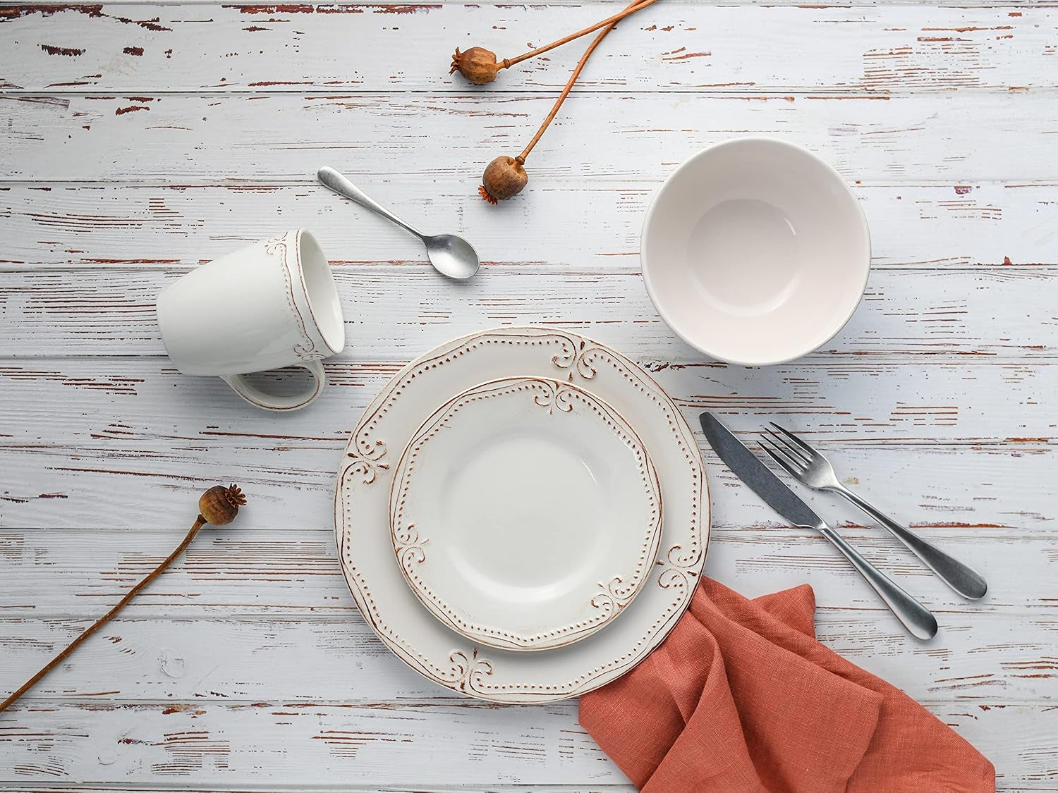 CreaTable, 23601, Série Romantic Vintage, Service de table 16 pièces pour 4 personnes, Service combiné en porcelaine, Passe au lave-vaisselle et au micro-ondes, Fabrication de qualité