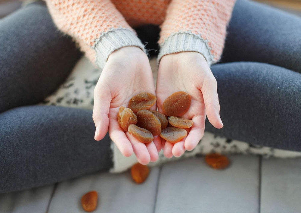 Mundo Feliz, Abricots secs avec noyaux issus de l'agriculture biologique, 2 x 500 grammes Produits déshydratés Naty Shop