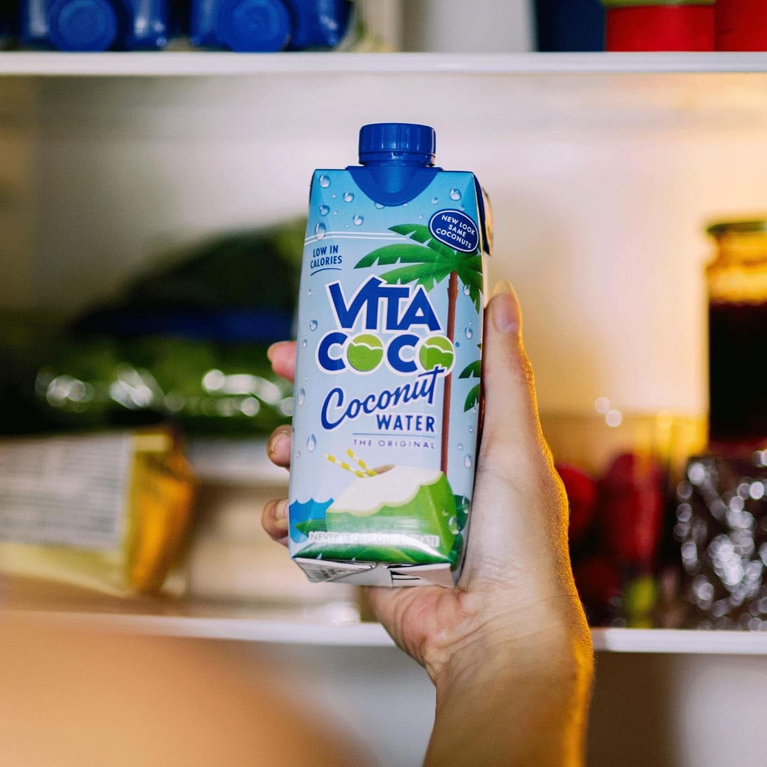 Vita Coco Pure Coconut Water 12 X 330 ml, hidratant natural cu electroliți, fără gluten, plin de vitamina C și potasiu Bauturi fara alcool Naty Shop