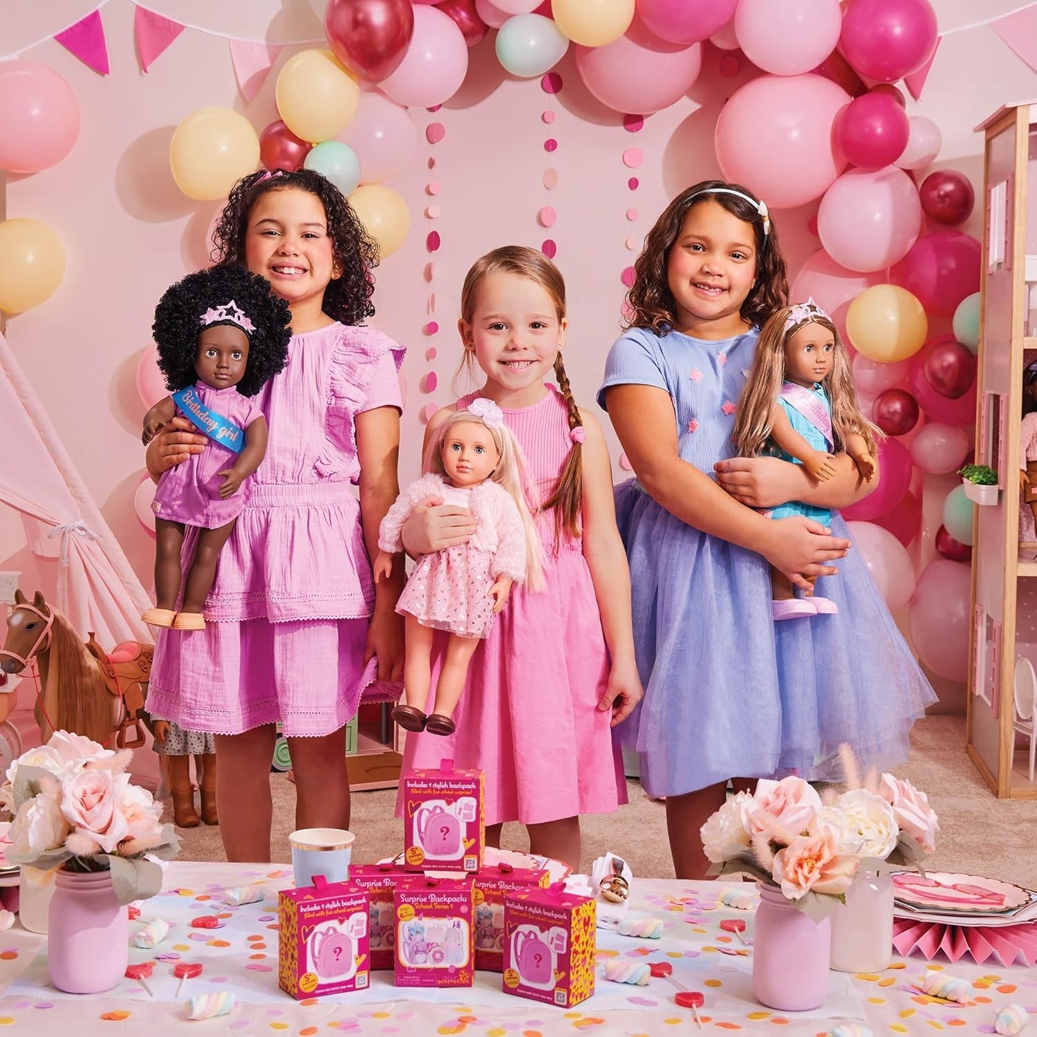 Our Generation - AVA - 46 cm-Modepuppe - Lebensechte hellblaue Augen & gewelltes Blondes Haar - Rosa Kunstpelz-Mantel-Outfit - Vorgetäuschtes Spiel - Spielzeug für Kinder ab 3 Jahren