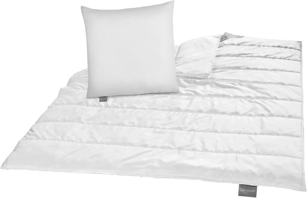 Parure de lit verte Traumnacht - Couette toutes saisons 135 x 200 cm + oreiller 80 x 80 cm, durable avec housse en microfibre, produite selon les normes de qualité allemandes Quilts and Quilts Naty Shop Parure de lit d'hiver (couverture + oreiller 80 x 80) 155 x 220