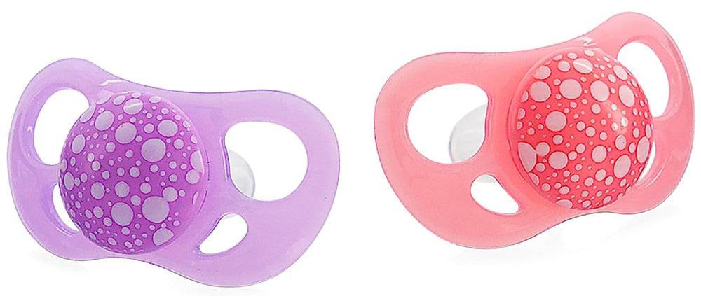 Sucettes pour bébé Twistshake – Paquet de 2 | Forme orthodontique | Ultra-léger | Tétine en silicone souple | Sans BPA | Convient aux bébés à partir de 6 mois | Gris-blanc