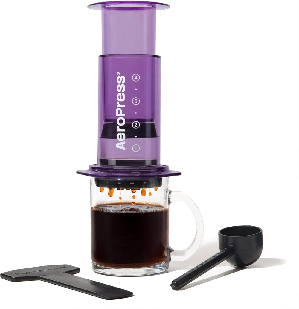 Machine à café et expresso originale AeroPress, cafetière portable de niveau Barista avec chambre, piston et filtres, machine à café et expresso rapide