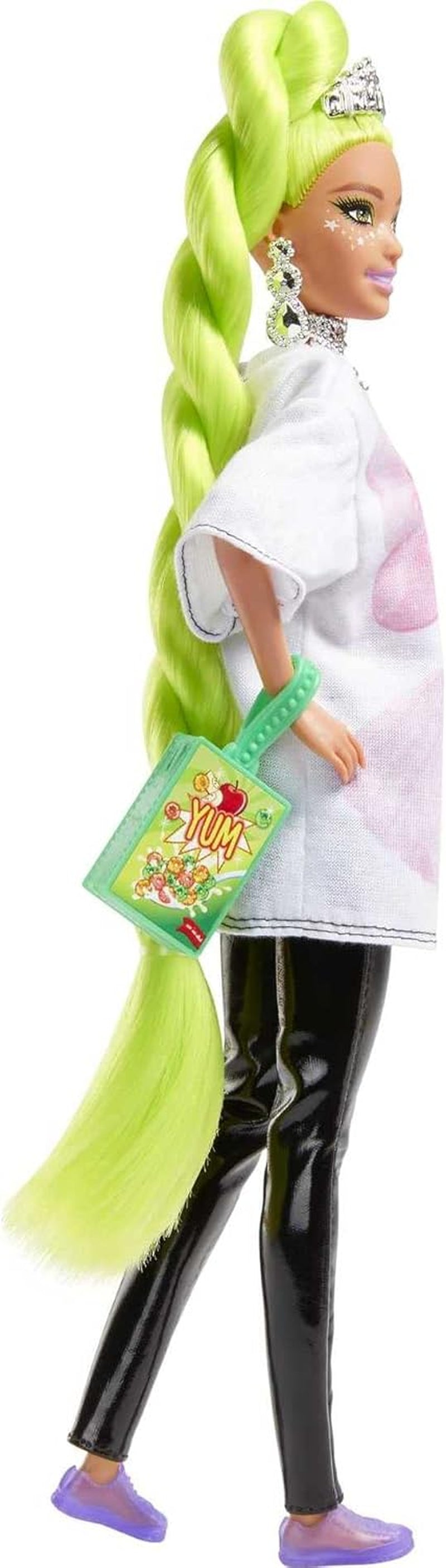 Barbie HDJ44 - Extra Puppe #11 in übergroßem T-Shirt & Leggings mit Haustier Papagei, extra langes neongrünes Haar & Zubehör, Flexible Gelenke, Spielzeug Geschenk für Kinder ab 3 Jahren