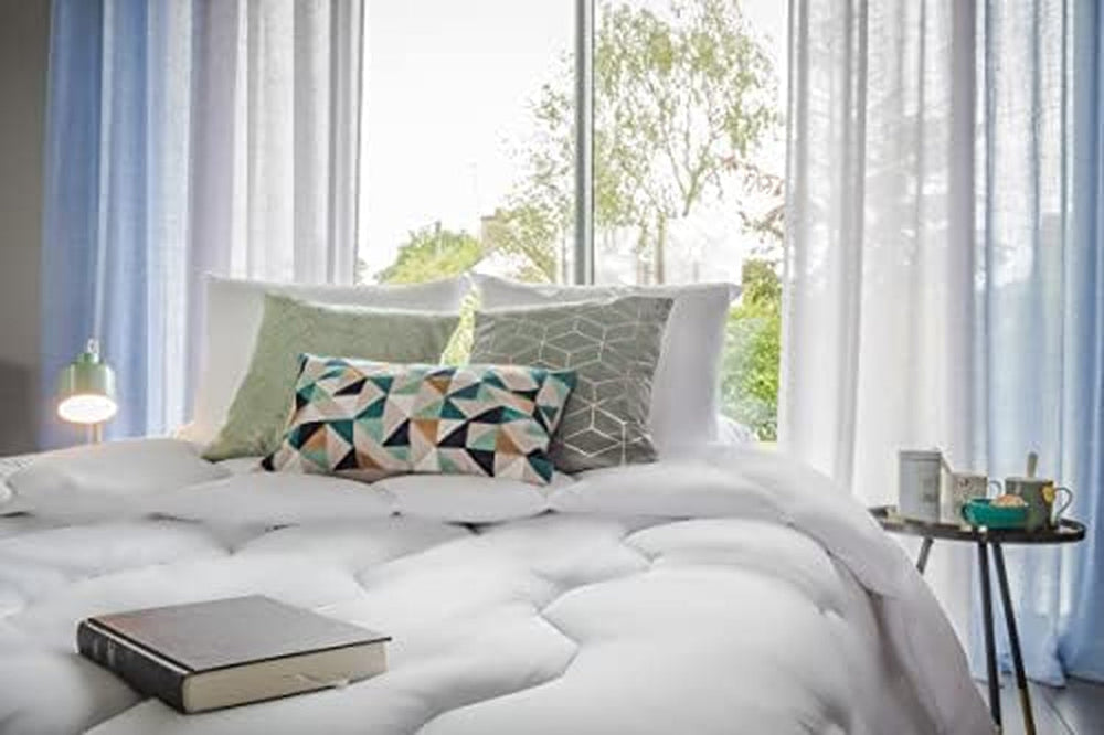 Blanrève - Couette Aerelle Bleu - Ultra douce - moelleuse et confortable - pour lit double - écologique - fibre de confort bonne pour les océans 240 X 220 Cm Couettes et couettes Naty Shop