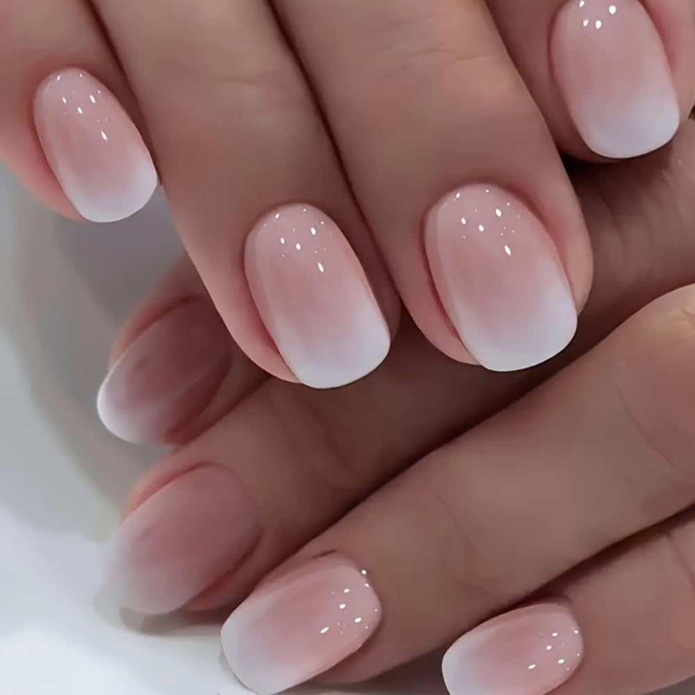 Ensemble de faux ongles adhésifs – Faux ongles français – 24 pièces, design carré court, ongles artificiels dégradés blanc et rose, manucure ballerine (dégradé rose court)
