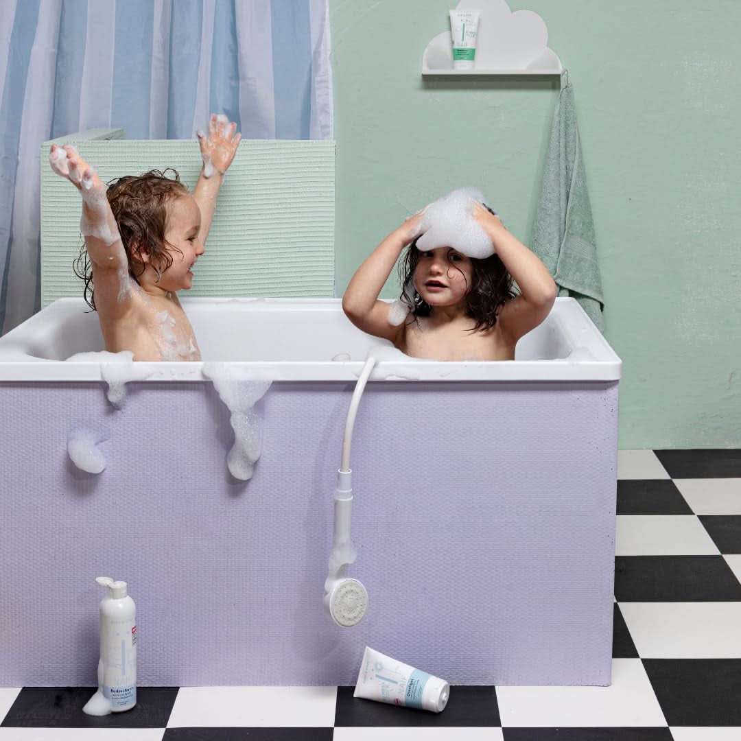 Gel lavant nutritif Naïf - Pour bébés et enfants - Ingrédients naturels - 100% vegan - 200 ml Mère et Enfant Naty Shop