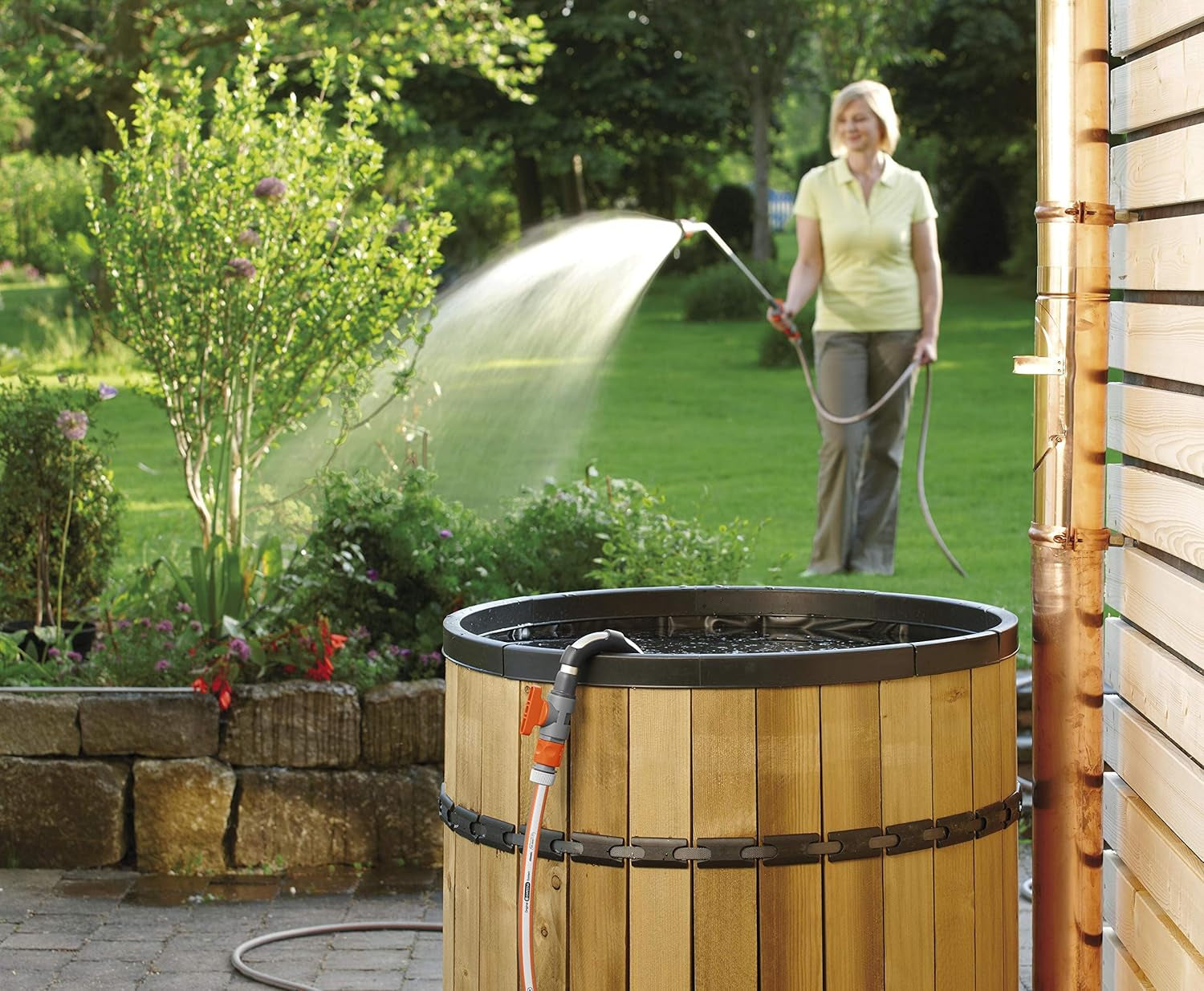 Rallonge de tuyau télescopique Gardena : tuyau d'extension pour pompes à fût d'eau de pluie, 21 cm, idéal pour les réservoirs d'eau plus longs, filetage 33,3 mm (G1 pouce) / 33,3 mm (G1 pouce) (1420-20)