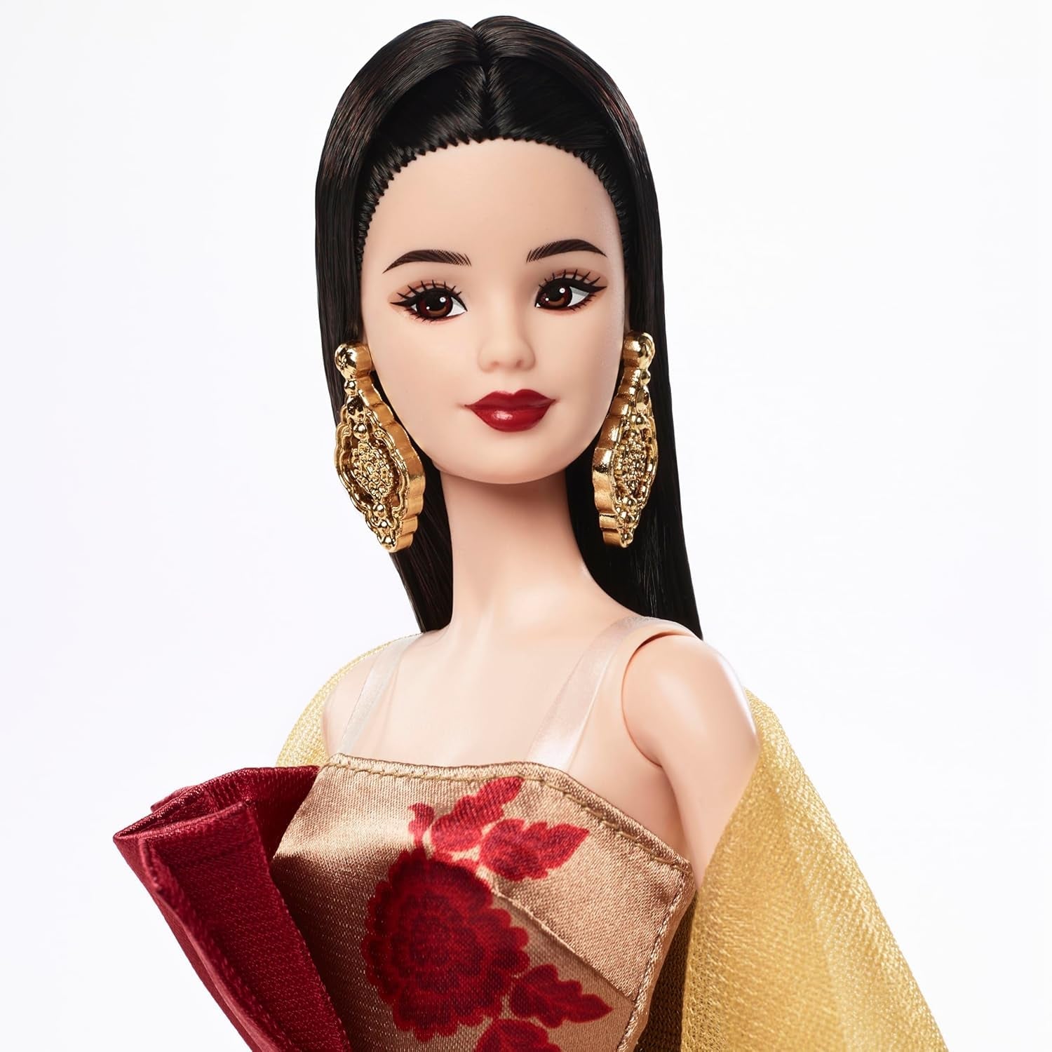 Barbie Signature Lunar New Year Modepuppe in rotem Kleid mit goldenem Pfingstrosenmuster, Spielzeug zum Sammeln, JJX83