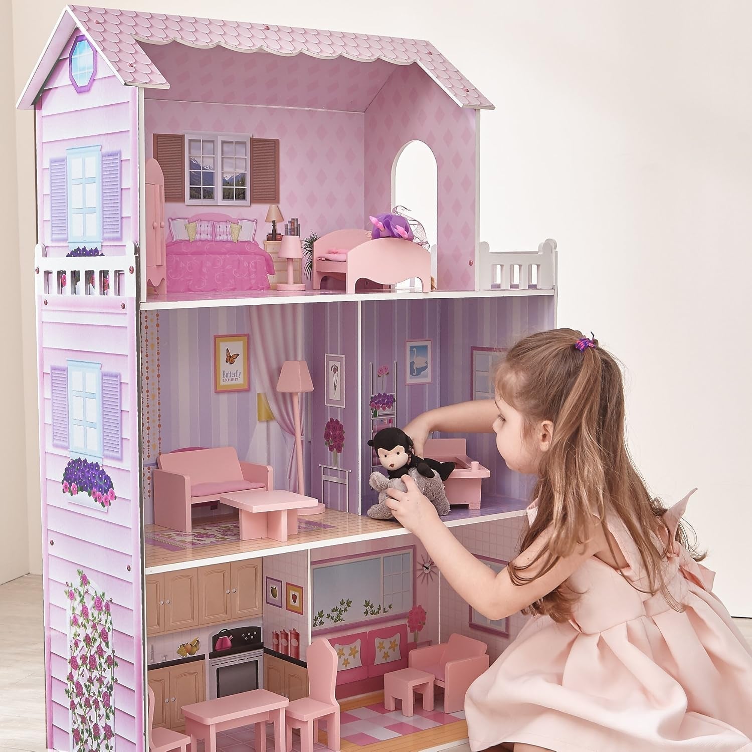 Olivia's Small World Giant Dollhouse, casă mare de păpuși din lemn cu mobilier și accesorii, casă de păpuși cu 3 etaje pentru copii, casă de păpuși pentru păpuși de 12", 3 ani + Casute de papusi Naty Shop