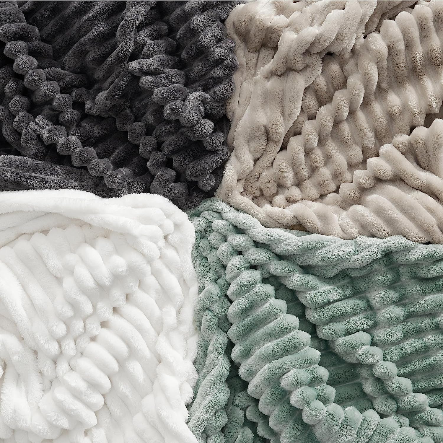 BEDSURE Couverture polaire vert sauge pour canapé – Couvertures super douces et confortables pour femmes, petite couverture mignonne pour filles, lits et couvertures 127 x 152 cm Beuche den BEDSURE-Store