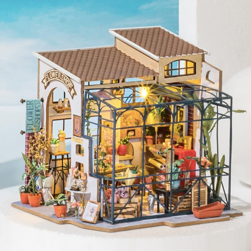 Robotime DG145 Rolife Emily's Flower Shop Miniature Doll's House Fabricat din lemn, metal, tesatura si carton, Dimensiuni: 22 X 15 X 17 Cm, Casute de papusi Naty Shop