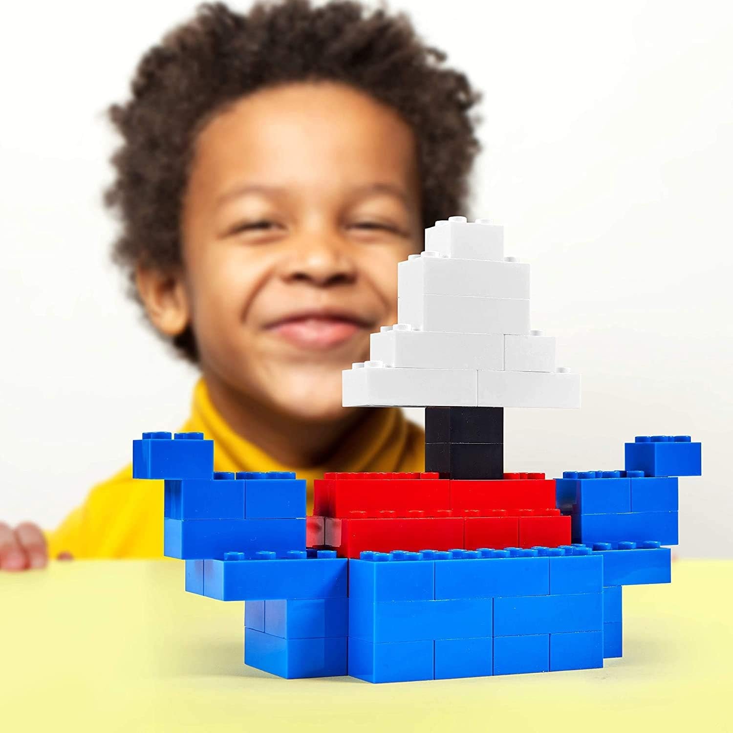 Simba 104118875 - Blox, 40 rote Klemmbausteine für Kinder ab 3 Jahren, 8er Steine, inklusive Dose, hohe Qualität, vollkompatibel mit vielen Anderen Herstellern