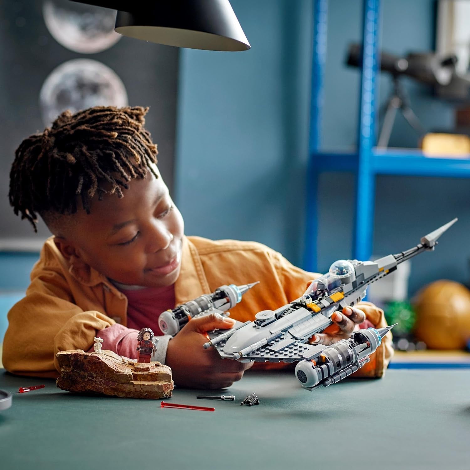 LEGO Star Wars Der N-1 Starfighter des Mandalorianers aus Das Buch von Boba Fett, Raumschiff-Spielzeug zum Bauen, Set mit 4 Charakteren inkl. Baby Yoda-Figur 75325