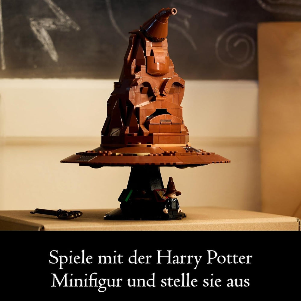 LEGO Harry Potter Chapeau parlant Poudlard modèle film pour adultes Cadeau pour femmes hommes maman papa avec 31 combinaisons de sons aléatoires vous trie dans votre maison de Poudlard 76429 Jeux de construction Besuche den LEGO-Store