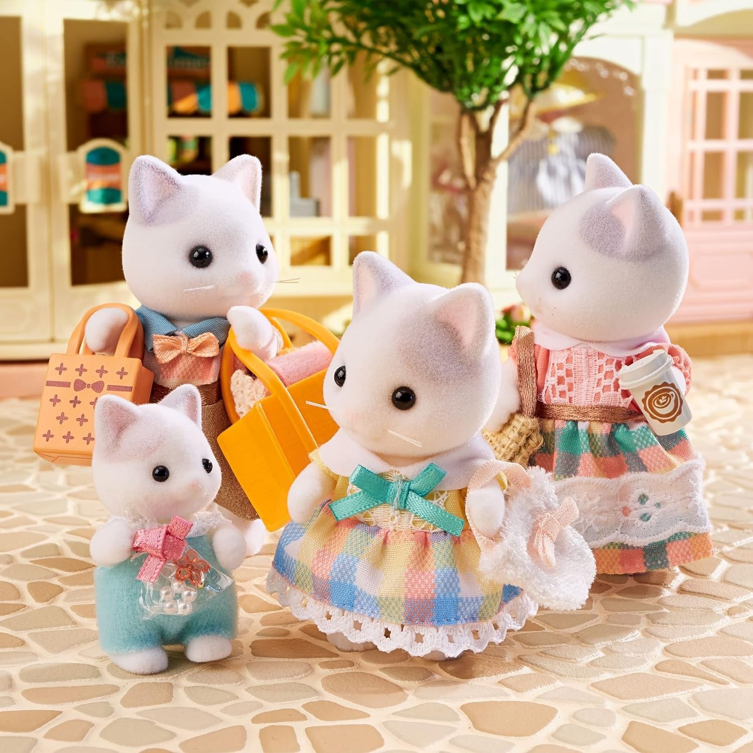 Sylvanian Families - 5738 Milchkatzen Familie - Figuren für Puppenhaus