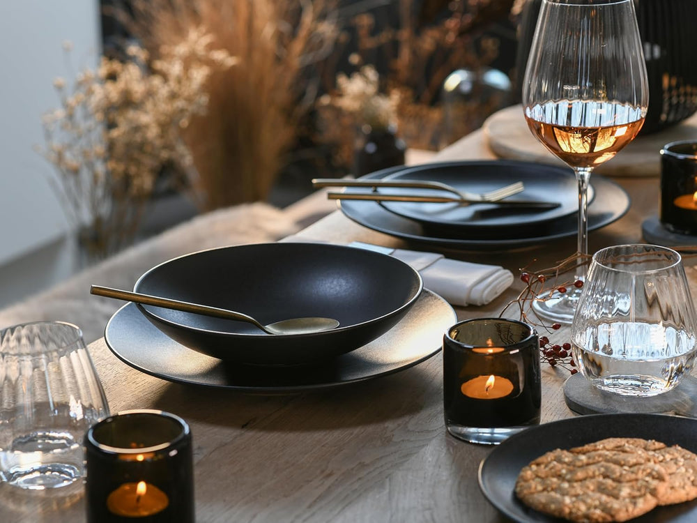 Creatable, 23146, Série SOFT TOUCH BLACK, Service de table 20 pièces, Service combiné en porcelaine, Passe au lave-vaisselle et au micro-ondes, Fabriqué au Portugal