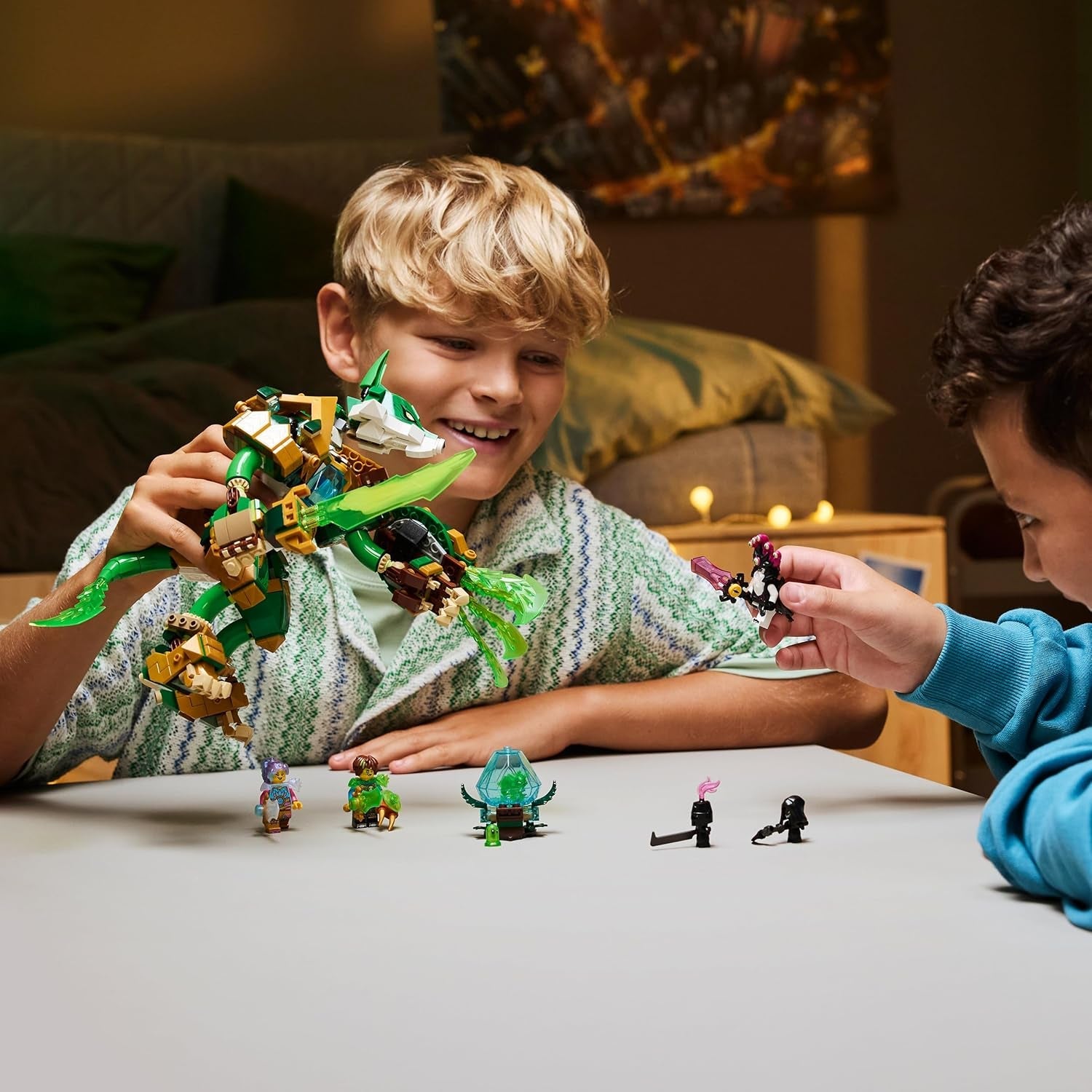 LEGO DREAMZzz 2in1 Fuchs-Wächtermech - Actionfigur, verwandelbar in Fuchskrieger - inkl. 3 Minifiguren und sammelbarer grüner Schatz-Kreatur - Geschenk für Jungen ab 9 Jahren – 71508