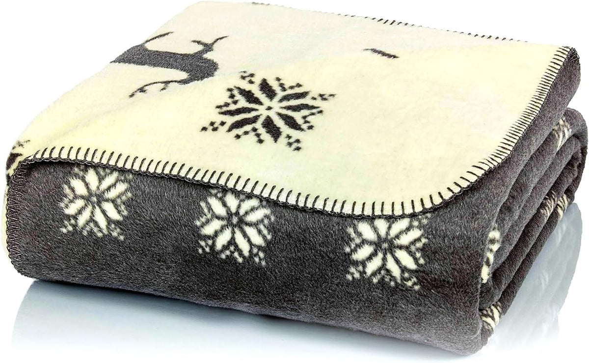 Glart Couverture Renne Gris-Beige XL 150X200 Cm, Couverture en Laine Douce et Chaude comme Couverture de Canapé, Couverture de Canapé et de Lit, Jeté en Peluche - Sans Manches. Idéal pour le canapé et la chambre des enfants Lits et couvertures Glart Titre par défaut