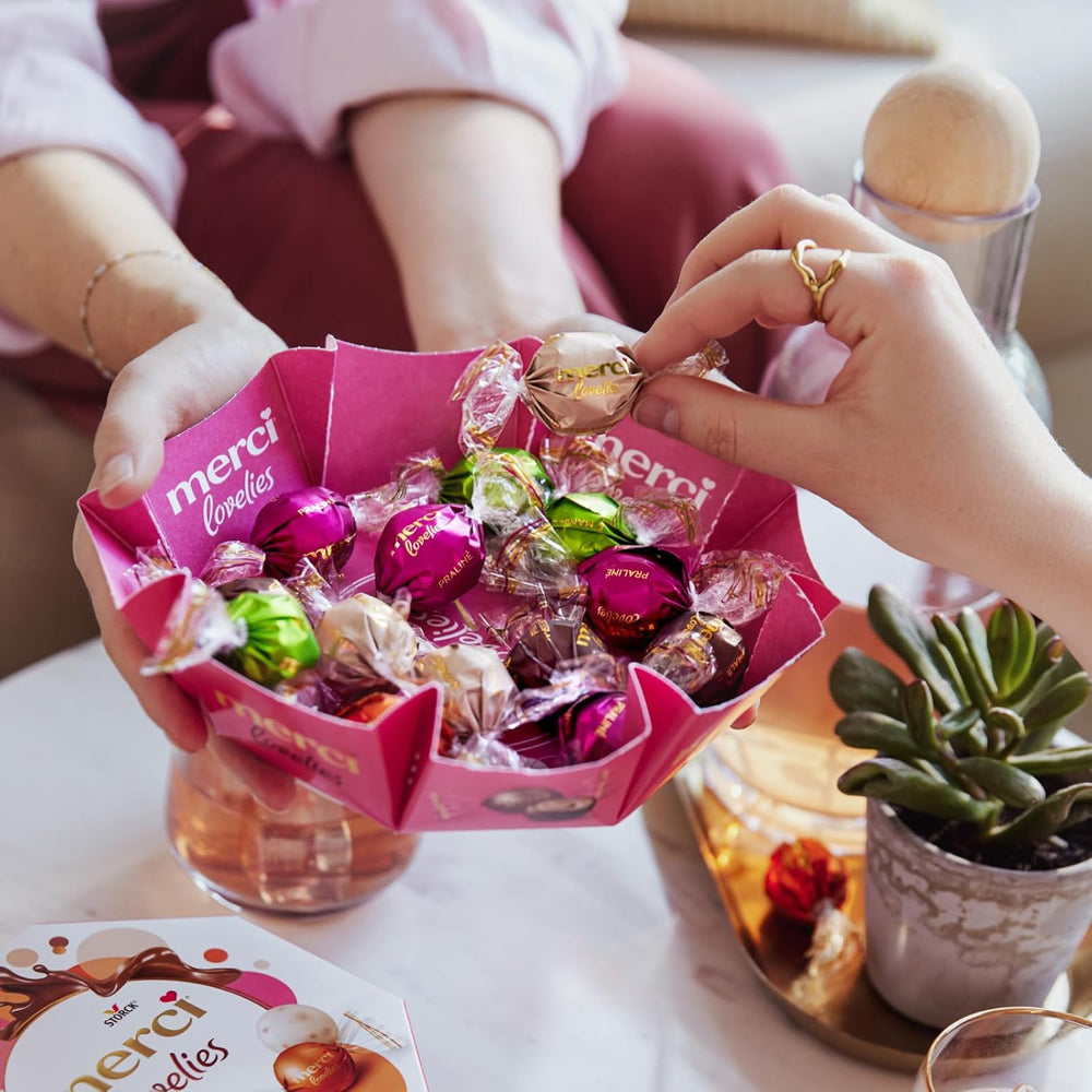 merci lovelies Classic – 1 x 185g – Coffret praliné de 5 spécialités chocolatées fourrées – Boules de chocolat à partager et à offrir