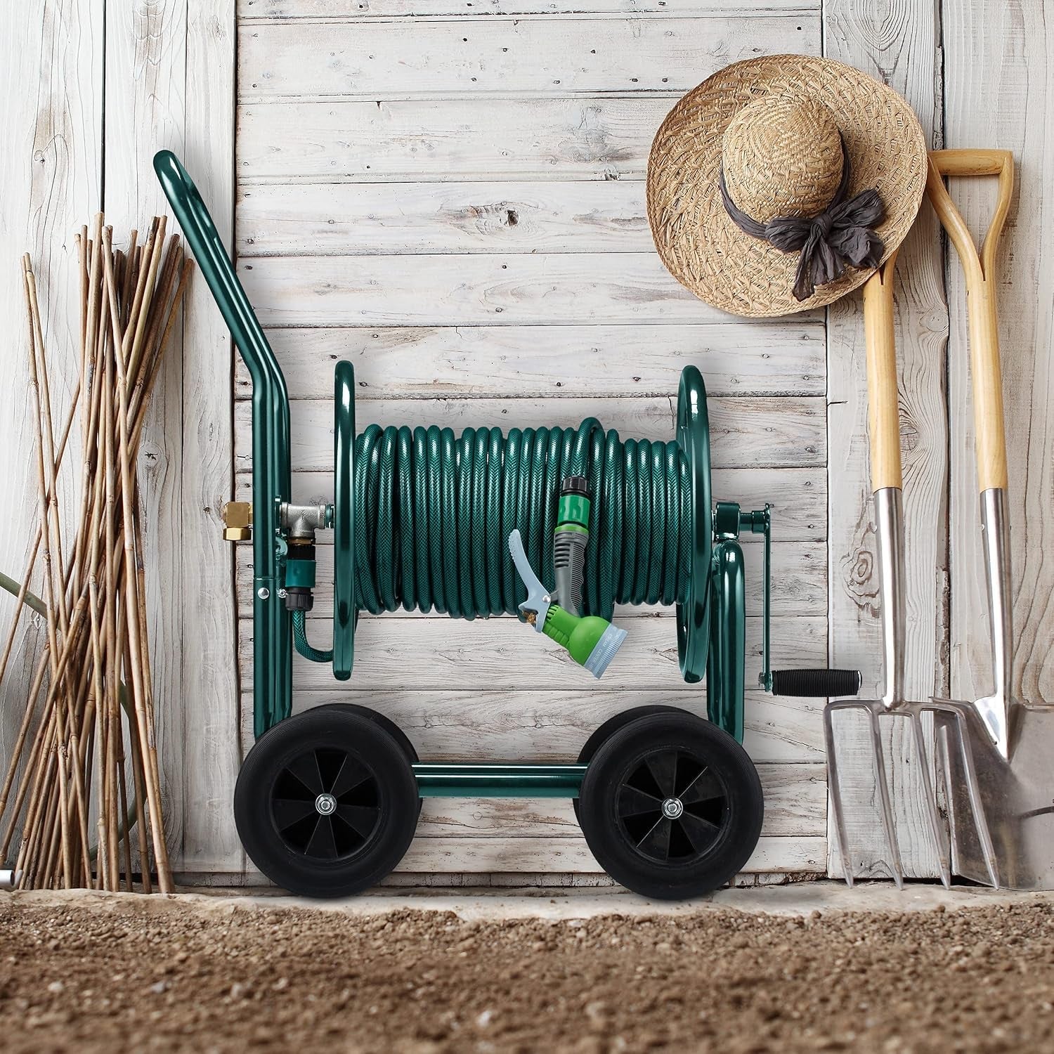 Relaxdays Dévidoir Jusqu'à 60 M 4 Pneus En Caoutchouc Plein Accouplement Click Enrouleur De Tuyau En Métal Dévidoir De Tuyau Vert
