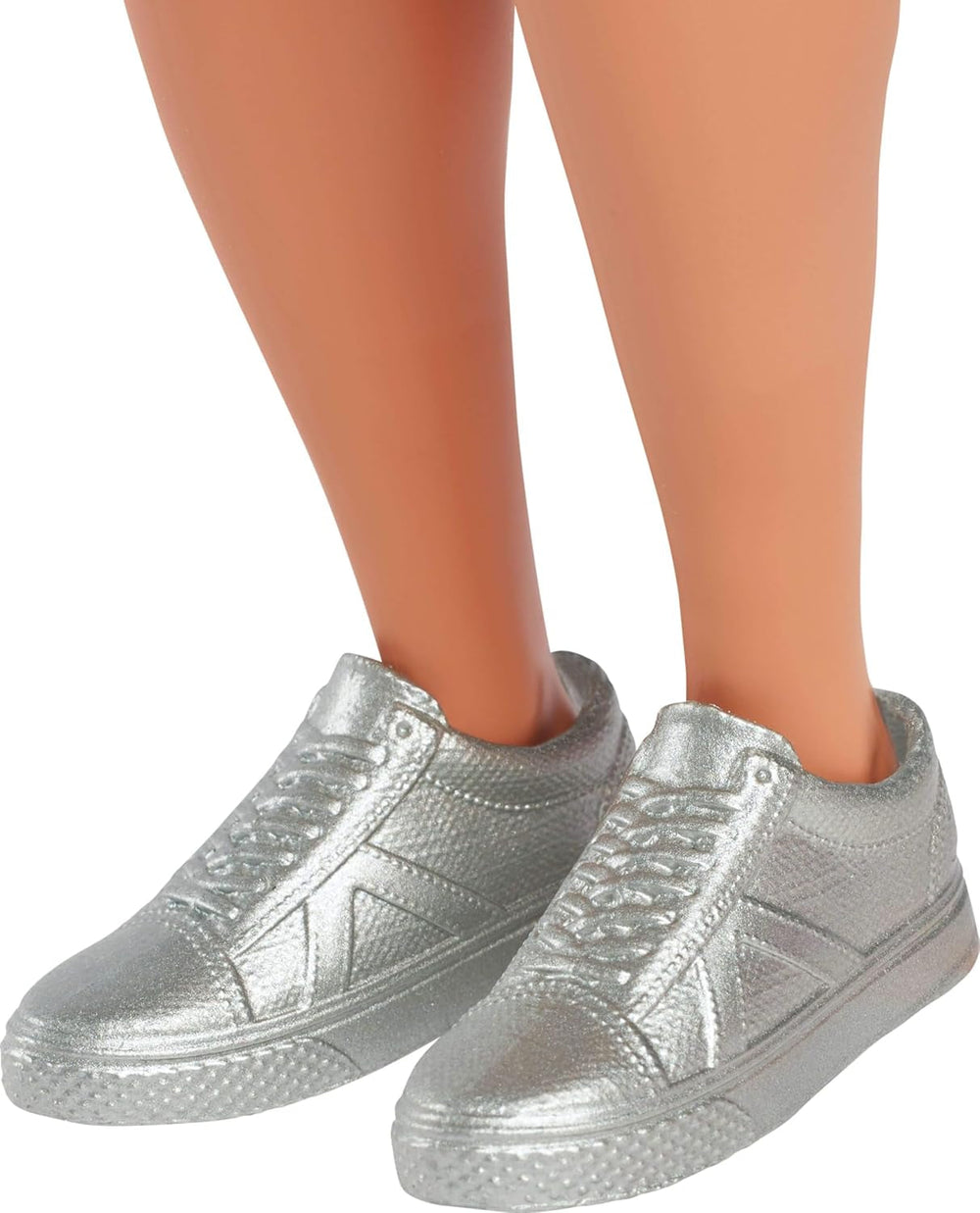 Păpușa Ken Barbie Fashionistas nr. 236 cu păr negru, maiou albastru-verzui ombré, pantaloni scurți din denim și adidași argintii, HYV00
