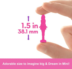 Barbie Mini Barbieland, lot de 5 poupées Fashionistas, env. Mini poupées de 3,8 cm de hauteur dans des manches de rouge à lèvres, ensemble de collection surprise (les styles peuvent varier), JBD26 Naty Shop Dolls