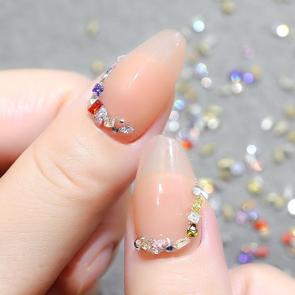2000Pcs Bunte Strasssteine ​​​​Nägel Glitzersteine ​​​​Nagel Charms Nailart Edelsteine ​​​​Nagel Steine ​​​​Glitzer Steine ​​​​Nagel Charms Nägel Zubehör Kristalle Diamant Nageldesign Strass Nail Art Strass Nail Gems