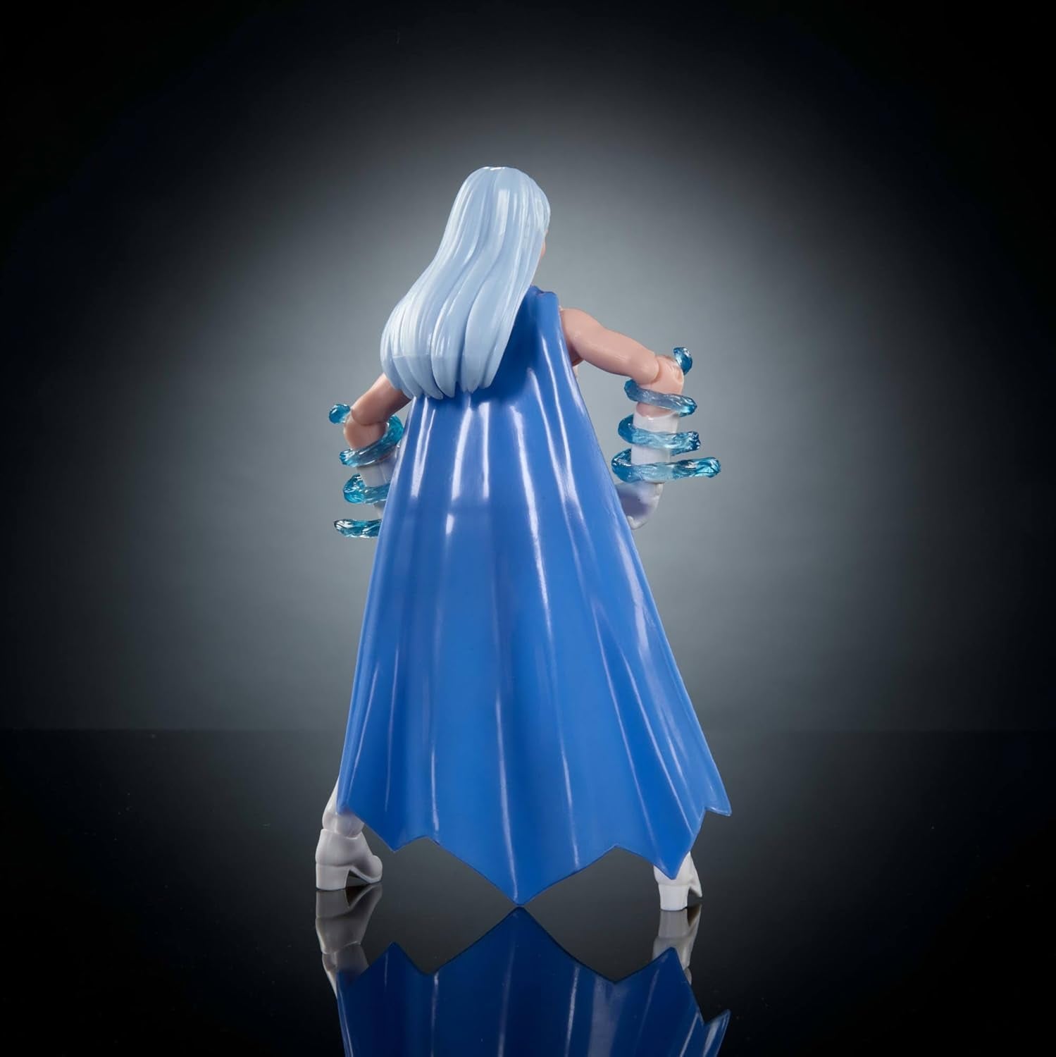 Figurine d'action Cartoon Collection Masters of the Universe Origins Frosta, d'environ 14 cm de haut, de la série télévisée des années 1980, princesse du pouvoir avec force de glace, design détaillé et cape, JBM87 Figurines Naty Shop