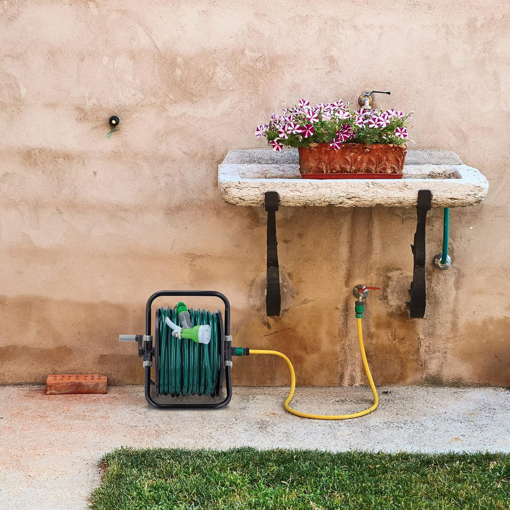 Enrouleur de tuyau Relaxdays, pour tuyau 30 m 1/2", acier, plastique, support de tuyau, HL : 38 x 42 x 31 cm, noir/gris