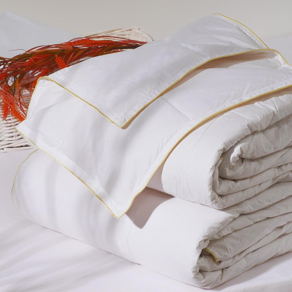 San Carlos Vivaldi - couette, densité 180 G + 120 G, 92% duvet, 8% plumes, 4 saisons, blanc Couettes et couettes Naty Shop