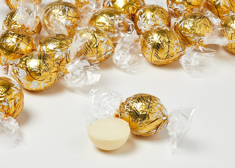 Boules de chocolat blanc Lindt LINDOR | Sachet de 137g | Env. 10 boules de chocolat blanc fourrées fondantes | Coffret cadeau chocolat | Coffret Cadeau Chocolat (Pack de 2)