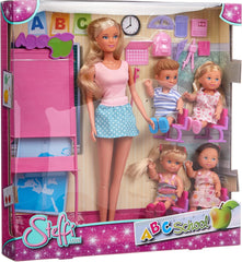 Simba - Poupée Steffi Love Écolière - Poupée 29 cm - Image et Accessoires + 4 Étudiants - 105730472002