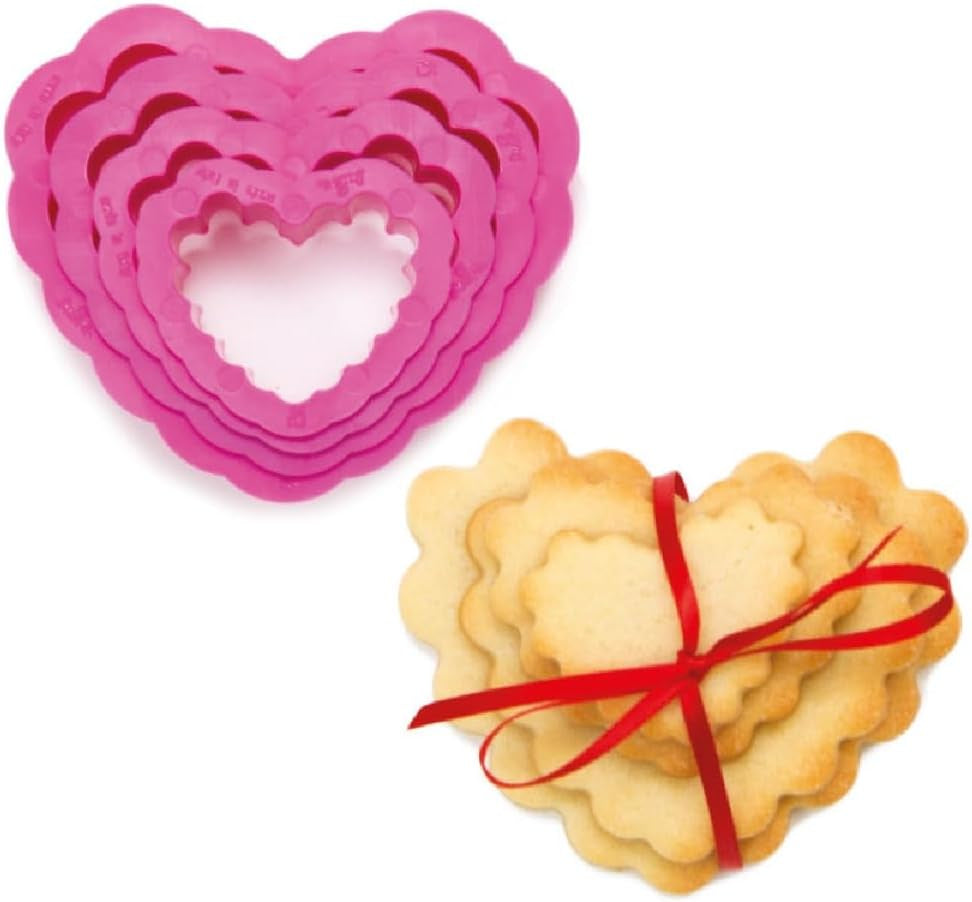 0255306 Ensemble d'emporte-pièces en forme de cœur, ondulés, 4 pièces, tailles 4-5,5-7-8, hauteur 2,2 cm