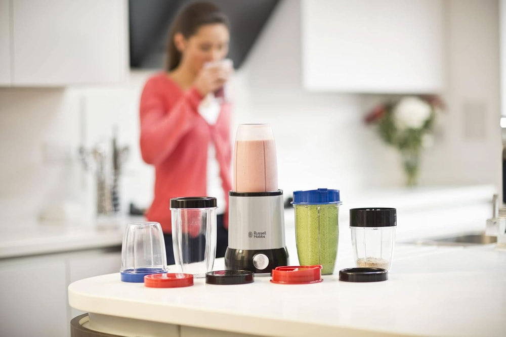 Russell Hobbs Mélangeur [Multifonctions - Batteur sur socle] Nutriboost (Inc. 5 Bpa-Freie et Spülmaschinengeeignete Behälter + Deckel, 22 000 U/Min, 0.9 Ps-Motor) Électrique, Smoothie-Maker 23180-56 Kitchen Naty Shop