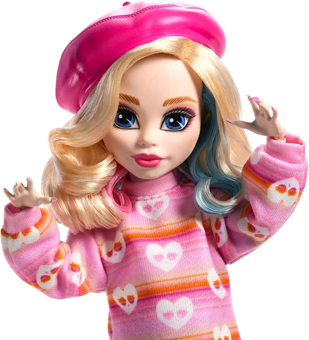 Păpușa și accesorii Monster High Wednesday, figurină de colecție Enid Sinclair roz cu beretă și rucsac, suport pentru păpuși, HXJ05