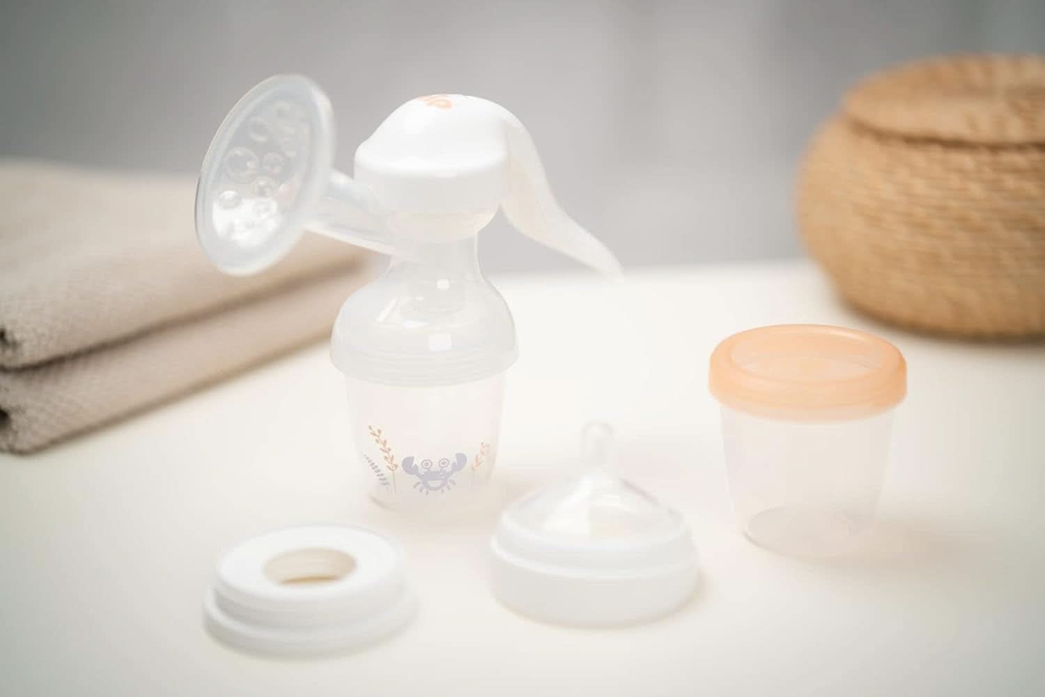 Pots pour lait maternel NIP First Moments 150 ml, 4 pièces : empilables et étanches Accessoires Alimentation et Allaitement Bebe Naty Shop