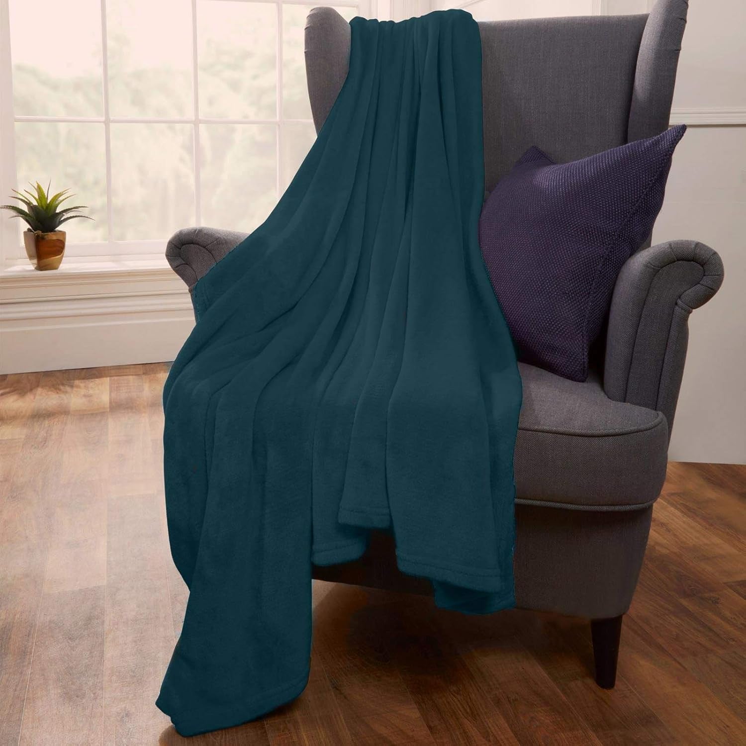 Cuvertură de pat Brentford's Ultra Soft Fleece, Silver Grey, Large Double - 150 X 200Cm Paturi si Cuverturi Besuche den Brentfords-Store Albastru verde 200 X 200 Cm