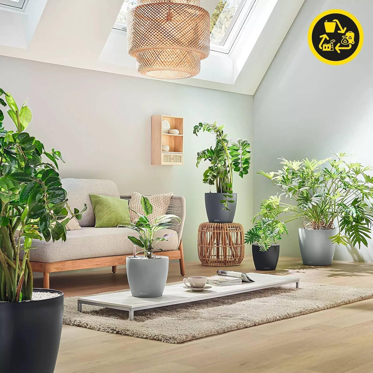 Jardinière LECHUZA Classico Couleur ECO 60 Gris Foncé | Jardinière avec système d'arrosage et indicateur de niveau d'eau | Fabriqué à partir de plastique 100 % recyclé | Finition mate | Ø60 x 55,5 cm | 18955