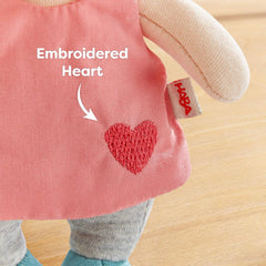 HABA Guardian Angel Lore - Poupée textile moelleuse (15 cm), cadeau de bienvenue parfait pour les bébés et les jeunes enfants - Lavable à 30 °C - 2011870001