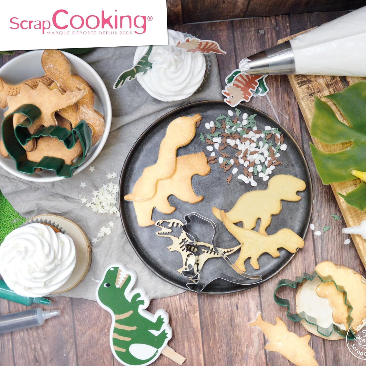 ScrapCooking - 4 emporte-pièces dinosaures - emporte-pièces en métal - mini emporte-pièces dinosaures - décorations d'anniversaire animaux de la jungle accessoires de pâtisserie - 2085