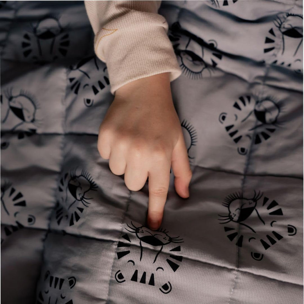 Couverture pondérée pour bébé | 3,5 kg | 100X150Cm | Couverture thérapeutique | Couvertures lestées | Couverture épaisse (visage de tigre bleu, 3,5Kg-100X150 Cm) Lits et Couvertures BLENKZ.