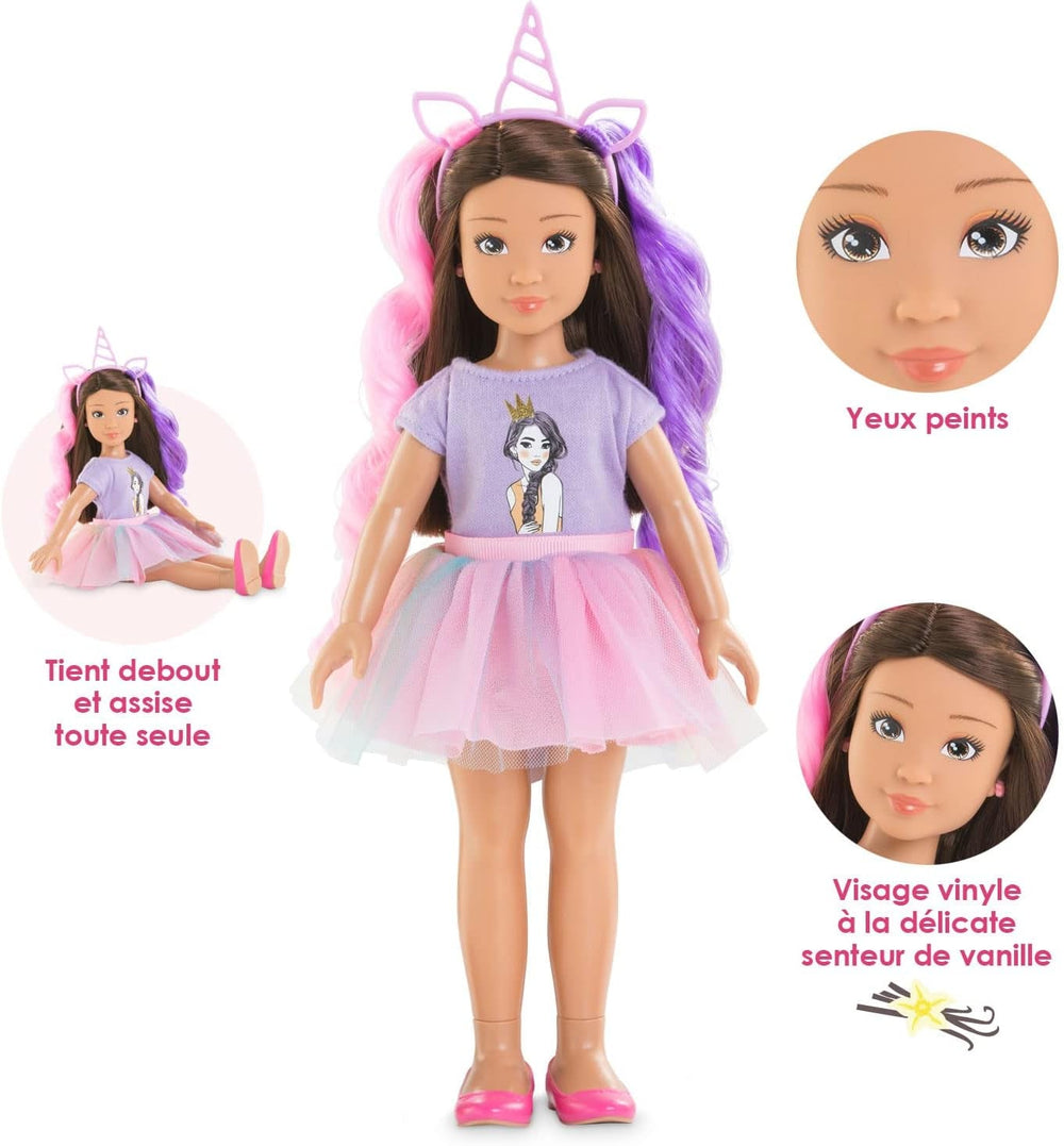 Corolle 9000600030 - Girls Luna Einhorn Set, Ankleidepuppe im Sommeroutfit mit Hund, mit Haarband, Ohrringe und extra Gummistiefel, 28cm Spielpuppe mit Vanilleduft, ab 4 Jahren